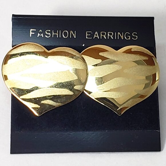 Bold Gold Tone Zebra Print Stud Earrings – Retro Animal Print Statement Jewelry - Picture 3 of 7